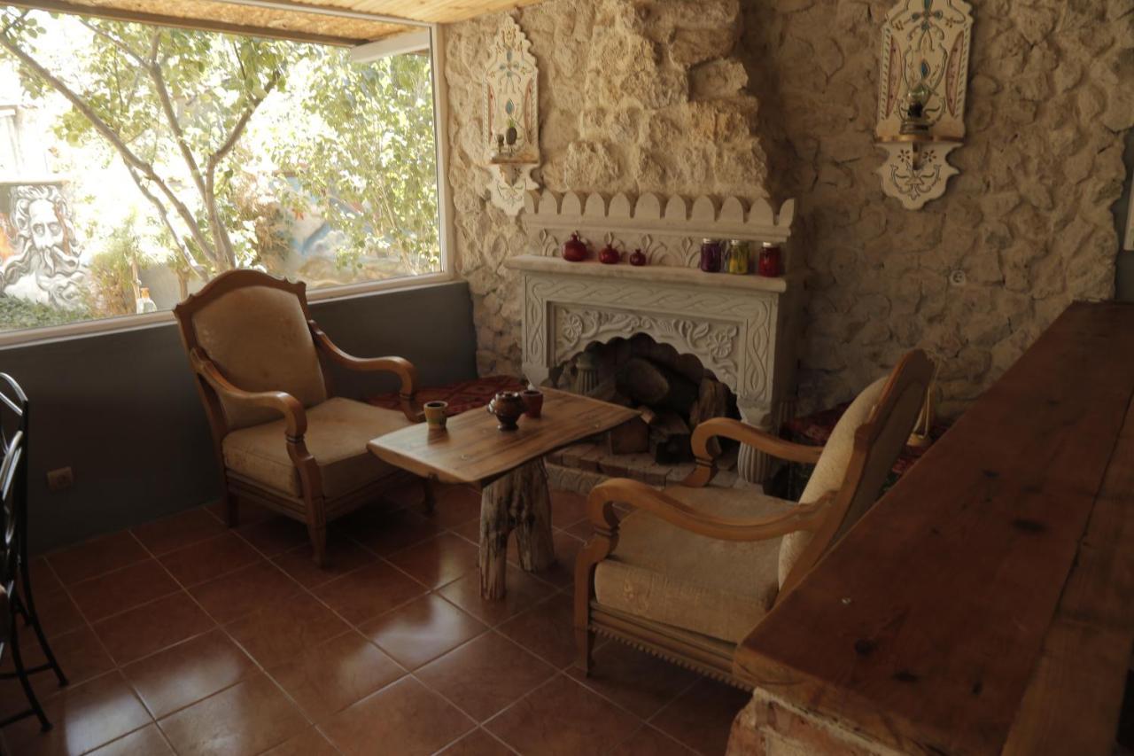 أُتْشيسار Hotel Philosophia المظهر الخارجي الصورة